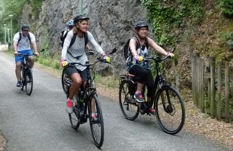 Un vélo électrique prêté par le Parc