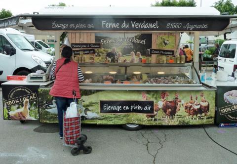 Le marché d'Aussillon