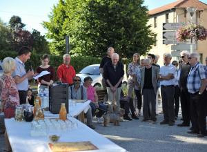 Après plusieurs mois de travaux, l’aménagement du square Eugène-Guiraud a été inauguré par le maire Bernard Escudier et la conseillère déléguée Annie Raynaud, en présence de descendants de l’industriel. Ce sera l’un des derniers chantiers qu’aura supervisé Annie Raynaud. La conseillère (élue depuis 16 ans) a rendu sa délégation à l’environnement et au cadre de vie, au cours d’une cérémonie informelle lors du conseil municipal du 27 juin. Elle reste néanmoins « simple » conseillère d’Aussillon, où ses attrib