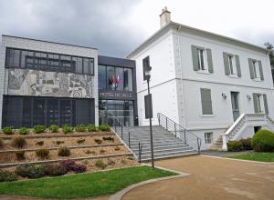 La mairie d'Aussillon