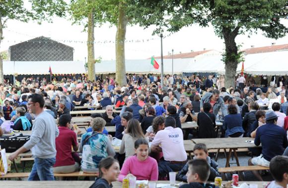 Photo d'un repas d'Aussillon